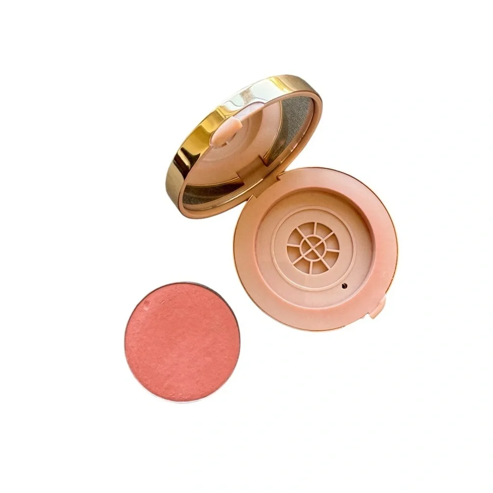 Gucci luminous matte